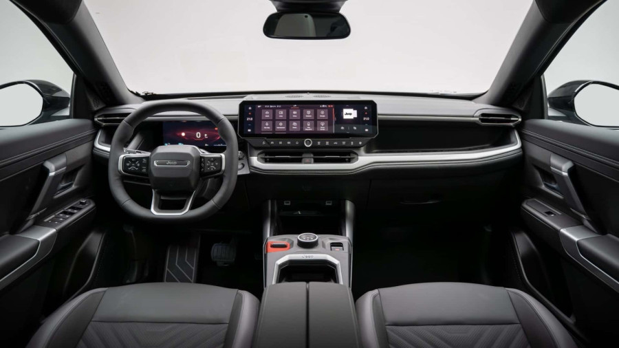 Jeep Compass za 2026. je stigao – novi izgled, 375 KS i električni domet od 650 km! FOTO