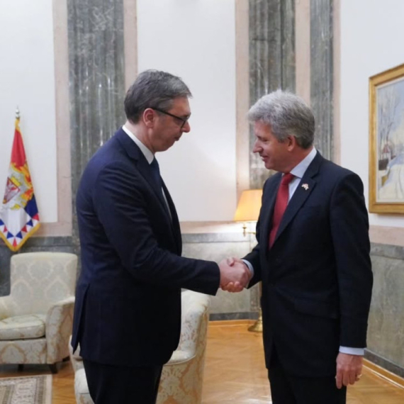 Vučić sa Fergusonom o ključnim pitanjima: Srbija ostaje posvećena jačanju odnosa sa Ujedinjenim Kralјevstvom