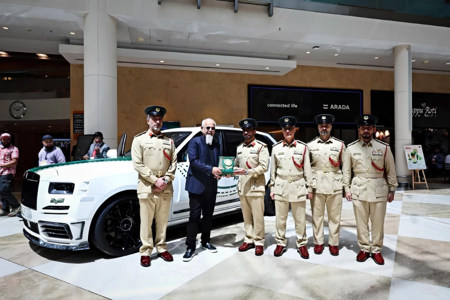 Policija u Dubaiju voziće jedan od najluksuznijih SUV modela na svetu FOTO