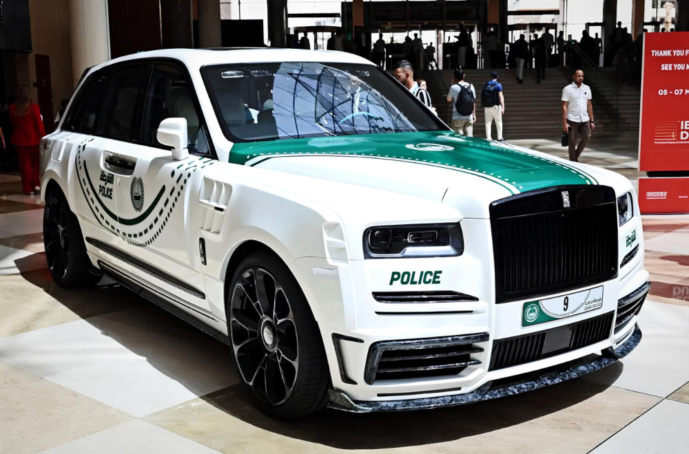 Policija u Dubaiju voziće jedan od najluksuznijih SUV modela na svetu FOTO