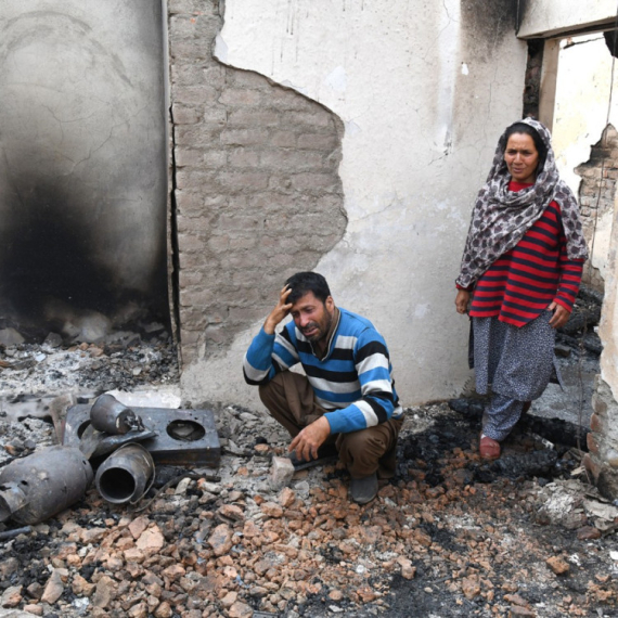 Kashmir under missile attack; "India is at war with terrorists"; If USA doesn't join... VIDEO