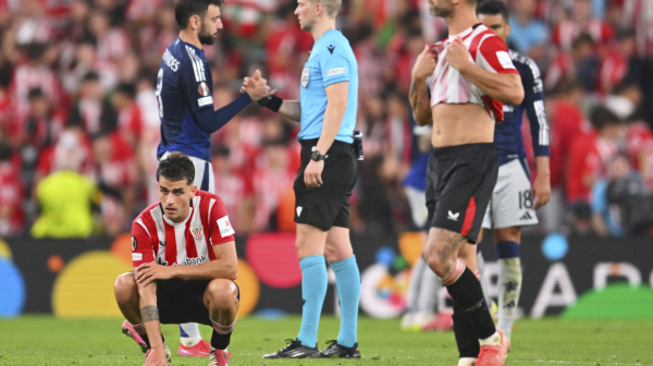 Fudbaler Bilbaa objavio jezivu povredu – nije dobio ni faul FOTO