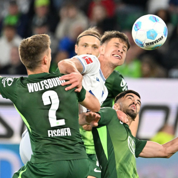 Autogol u 19. sekundi, pa volej u rašlje – uzbudljiv remi Volfsburga i Hofenhajma VIDEO