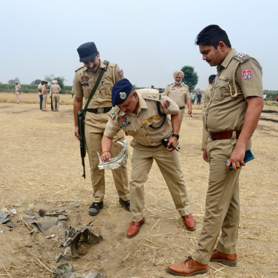 Indija i Pakistan pristali na prekid vatre; "Nakon duge noći razgovora uz posredovanje SAD"
