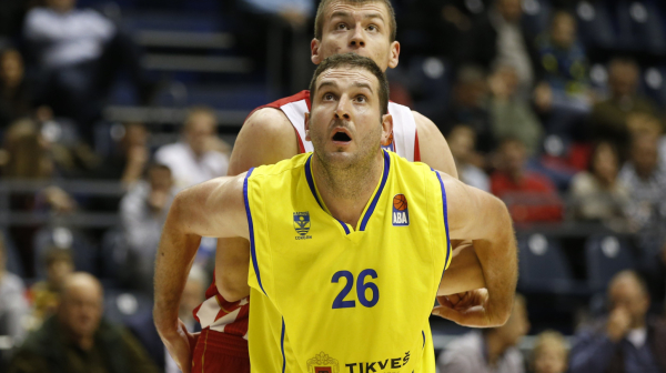 Obradović se oprostio do Labovića: "Nasmejan lik, nikad ne bih pomislio..." FOTO