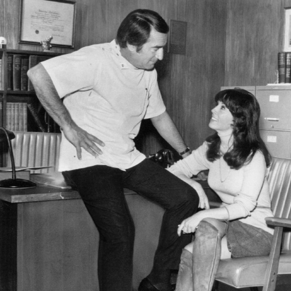 Preminula čuvena glumica: Glumila u seriji koju Srbi obožavaju