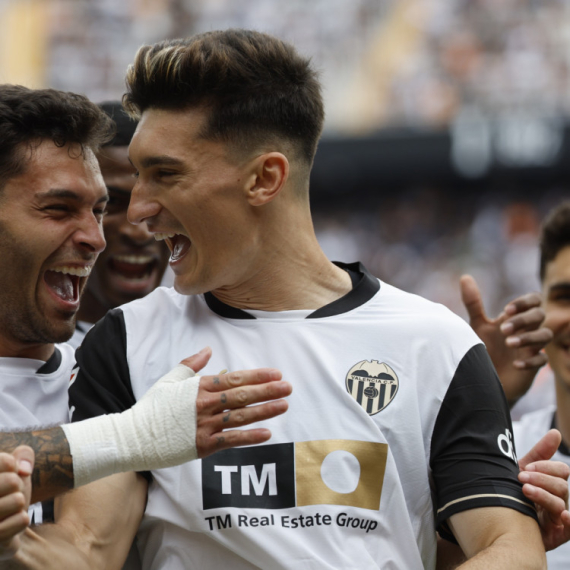 Na "Mestalju" se vratili osmesi – Valensija se bori za Evropu!