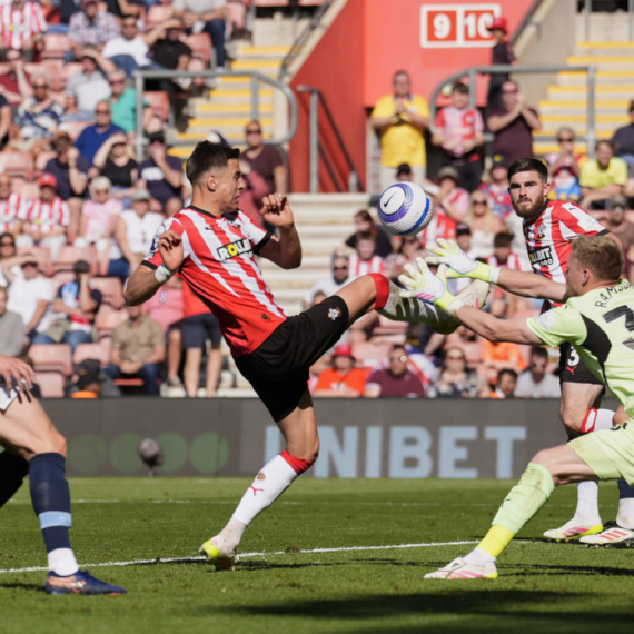 Umalo najgora ekipa u istoriji uzela bod Sitiju!