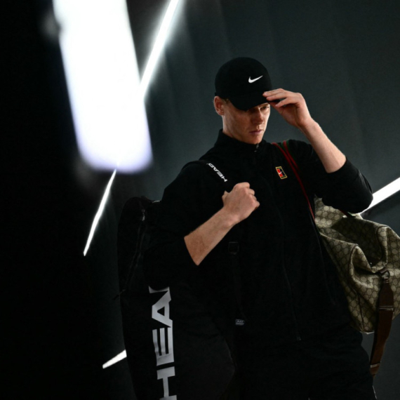 Tribine su krcate – vratio se Siner! FOTO/VIDEO