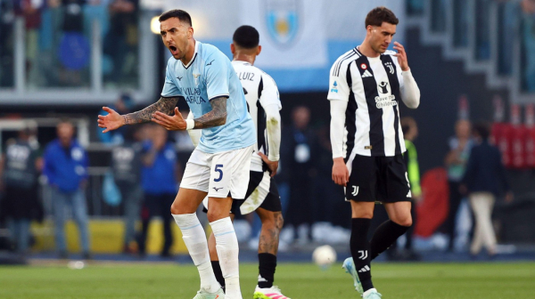 Ludnica u Rimu – Juve matiran u 90+7', Vlahoviću 12 minuta