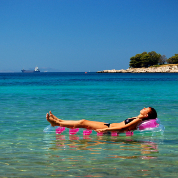 Kontroverzni britanski rijaliti stigao u komšiluk: Do prvog seksa pred kamerama FOTO/VIDEO