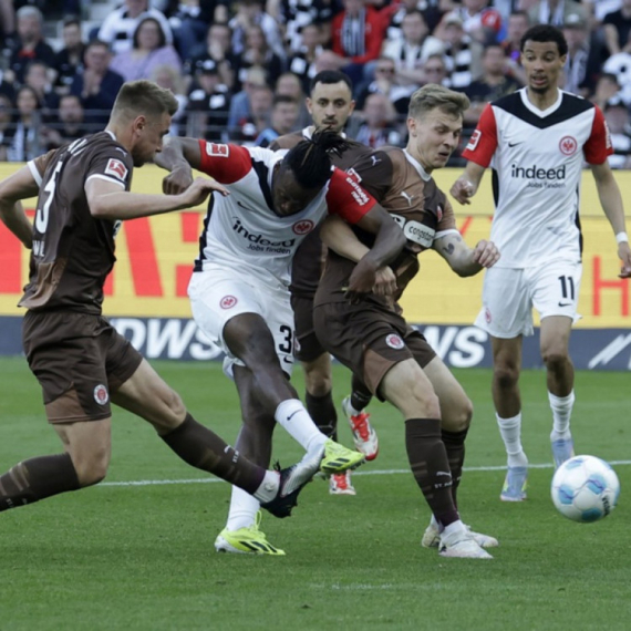 Ajntraht i Senkt Pauli podelili bodove – zadovoljniji su gosti