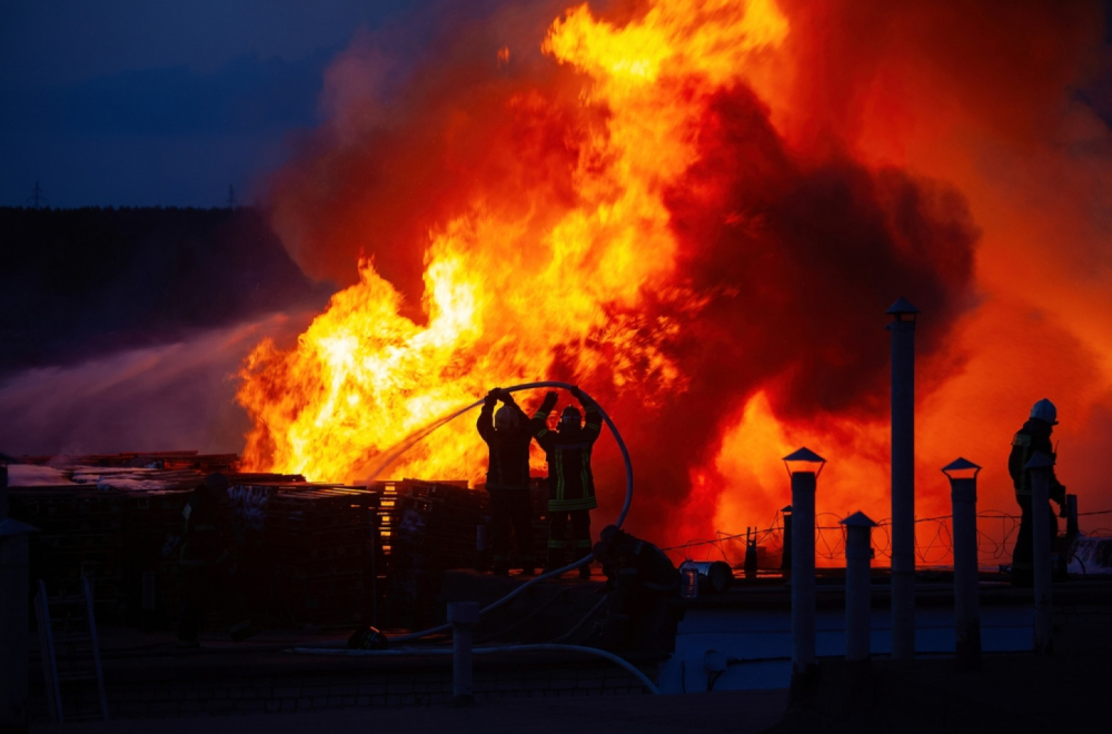 Mascal Explosion Powerful explosion at a military explosives factory in Tennessee - B92