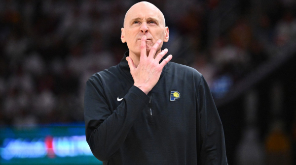 Indijana "zakucala" trenera za klupu