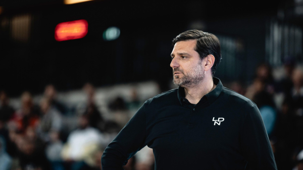 Petar Božić napušta London zbog ponude iz Japana!