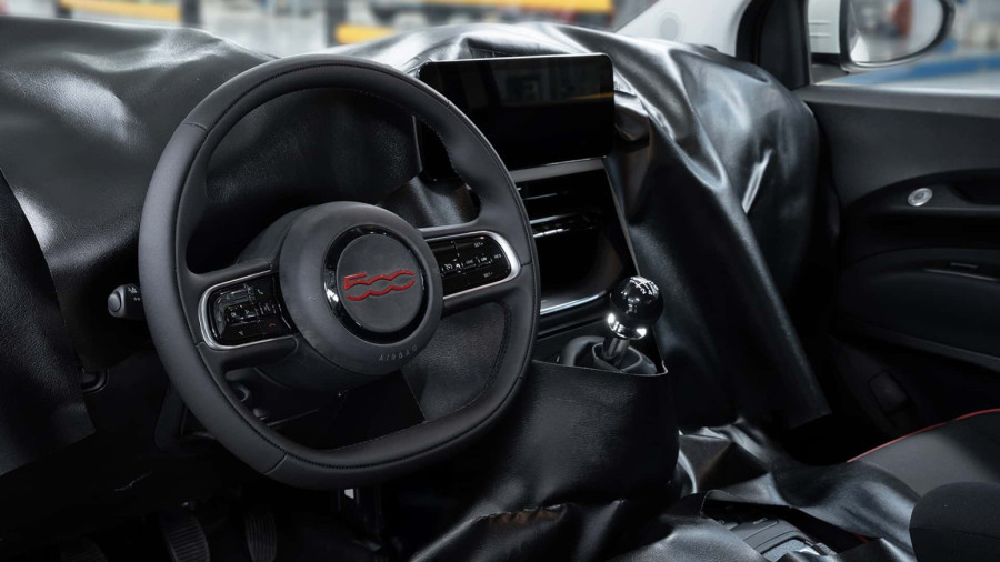 U rikverc! Fiat 500 ponovo dobija benzinski motor – struja se nije isplatila FOTO