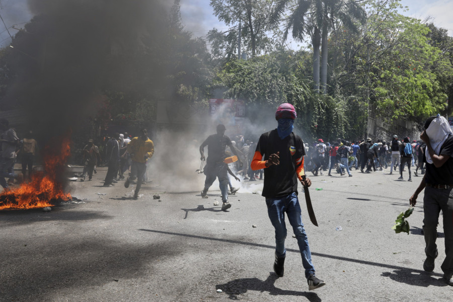 Pakao na zemlji: Vlast ne postoji, škole ne rade, do njih je moguće doći jedino helikopterom FOTO