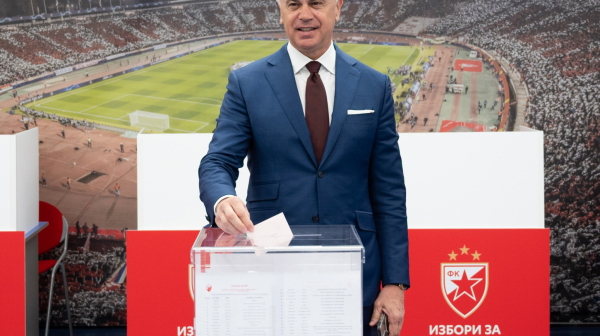 Terzić glasao, pa pozvao sve članove: "Iskoristite statutarno pravo"