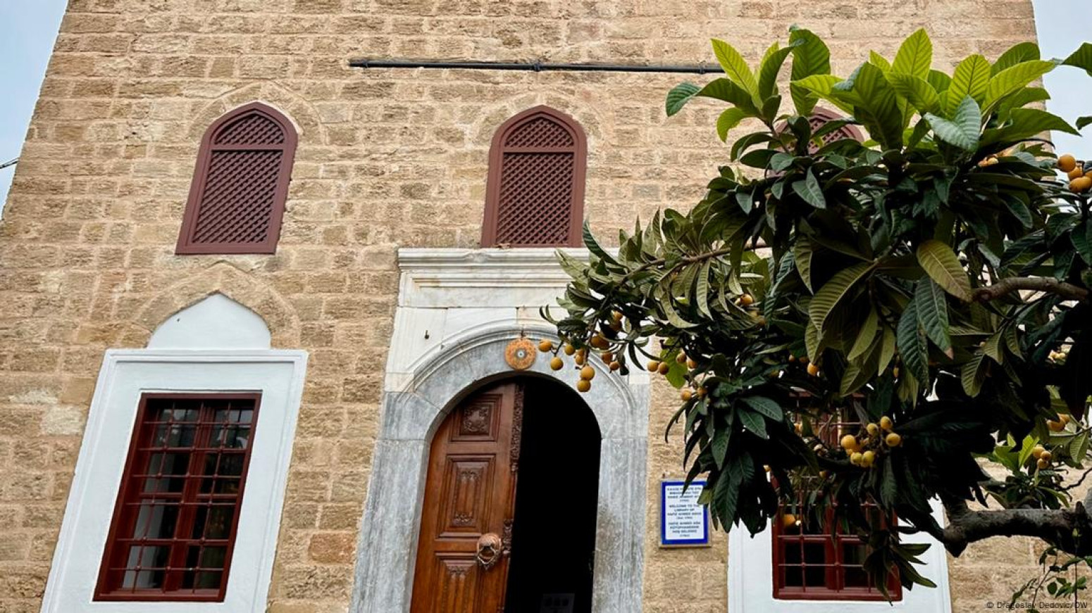 Pravo vreme da posetite raj na zemlji: Ostrvo sa narom u imenu FOTO