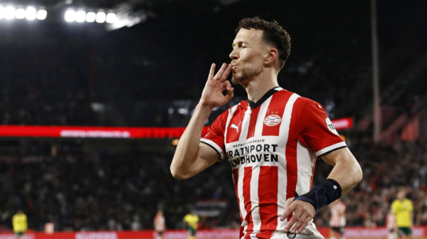 Ivan Perišić kao Nikola Jokić FOTO