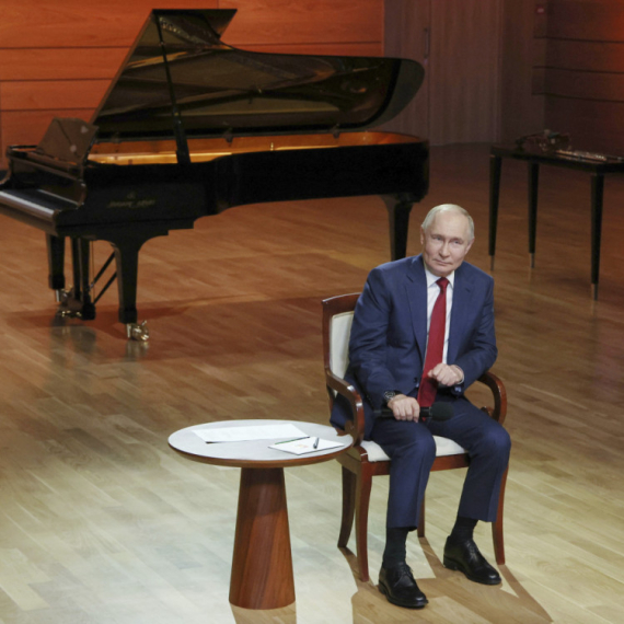 Vladimire, odakle mi se to javljaš?