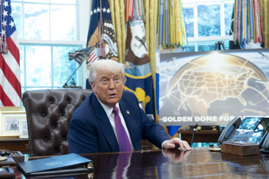 Trampova Zlatna kupola u problemu