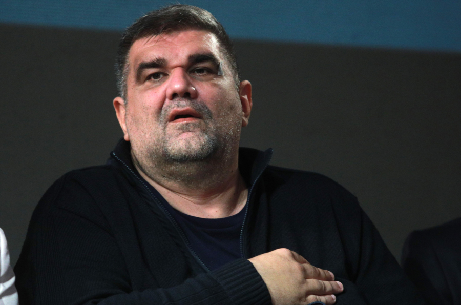 Saša Mirković dugo ističe da postoji estradna mafija, svoju borbu nastavlja