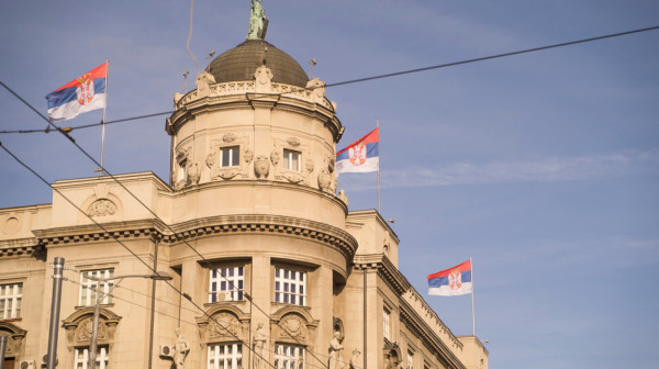 Vlada donela odluku o privremenom smanjenju akciza na naftne derivate do 20. septembra