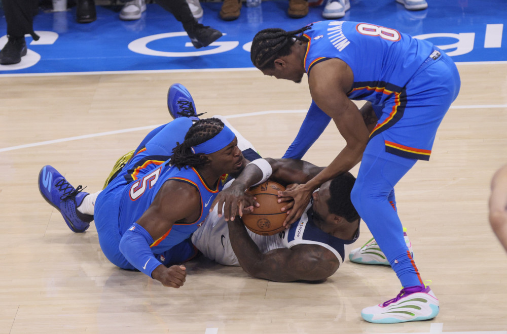 Prekid u Oklahomi: Sudiji razbijen nos VIDEO