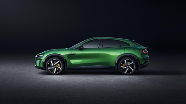 Kina Kinezima: Xiaomi svrgnuo Teslu sa trona