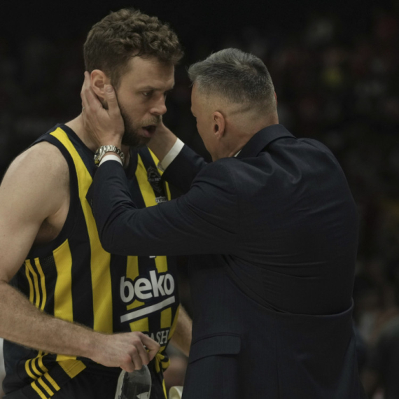 Gudurić i Fener u finalu Evrolige – veterani svrgnuli PAO sa trona