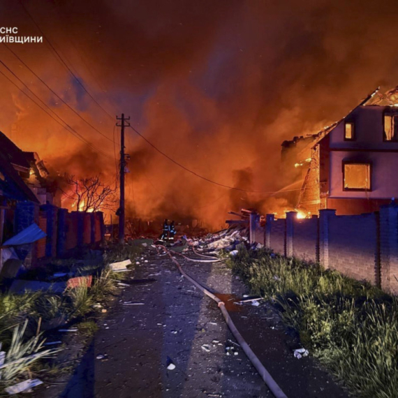Razaranje: Jedan od najvećih napada – ispaljeno skoro 300 dronova i 70 raketa FOTO/VIDEO
