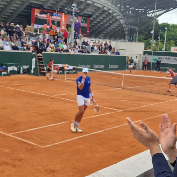 Hamad "Lud čovek" Međedović, dislociran zub i ubistvo u samoodbrani