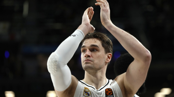 Realu nisu dovoljni ni Hezonja ni Kampaco: Valensija podigla trofej Superkupa!