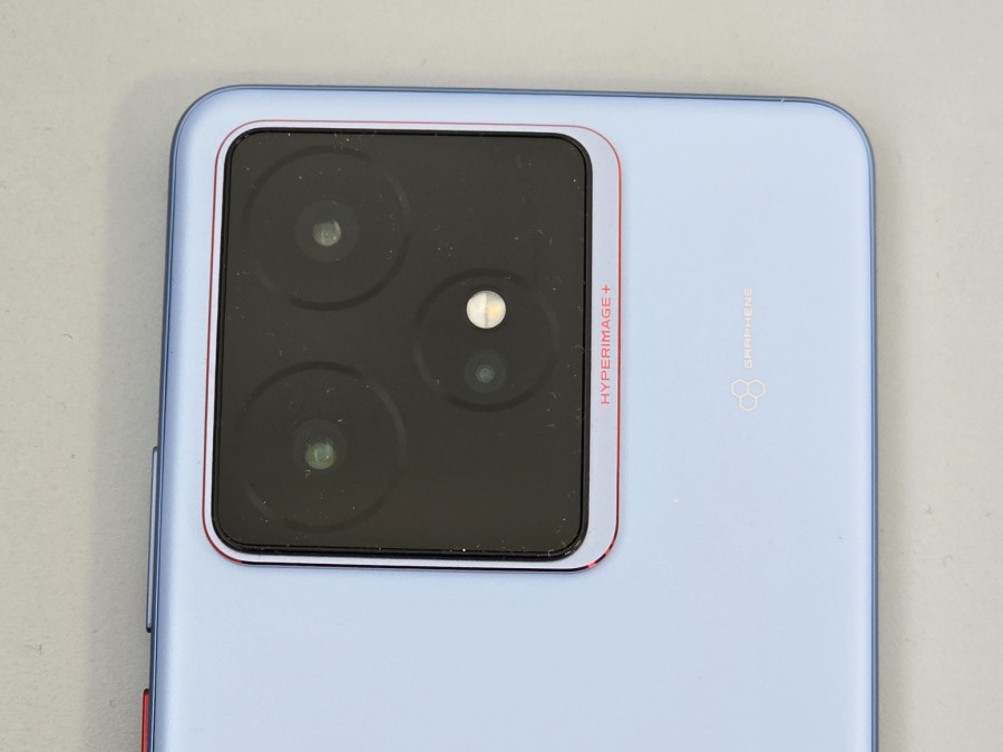 TEST: realme GT 7 je više od ubice flegšip telefona