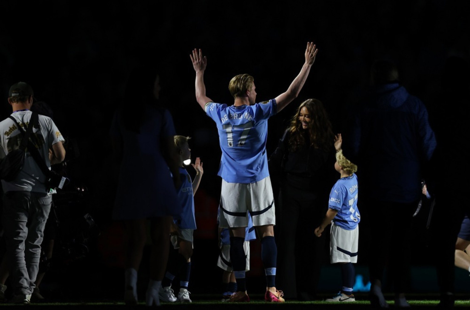 Napulj opet podrhtava – stiže legenda Sitija