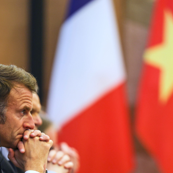 Oglasio se Makron: Mislim da Tramp shvata