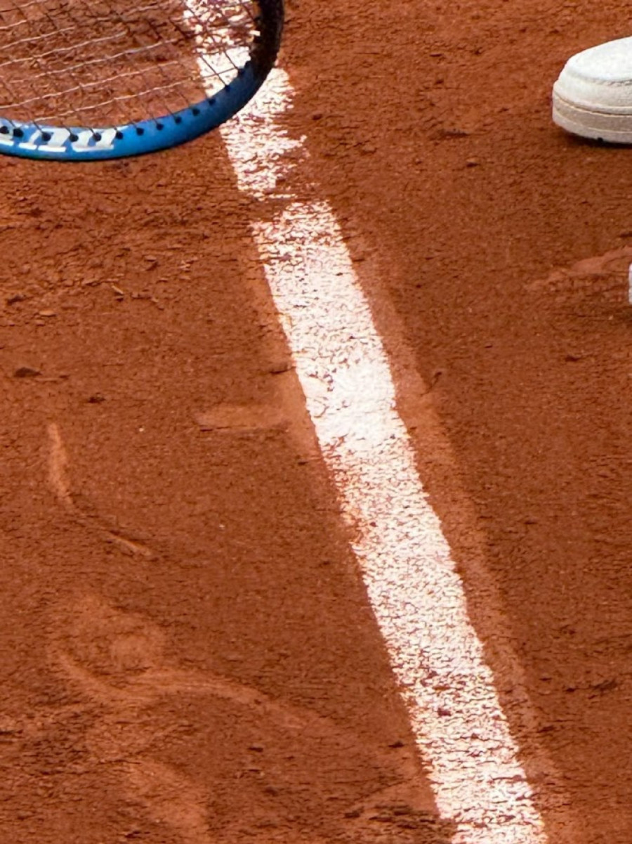 Upomoć, Novakov sin hoće da mi ukrade posao