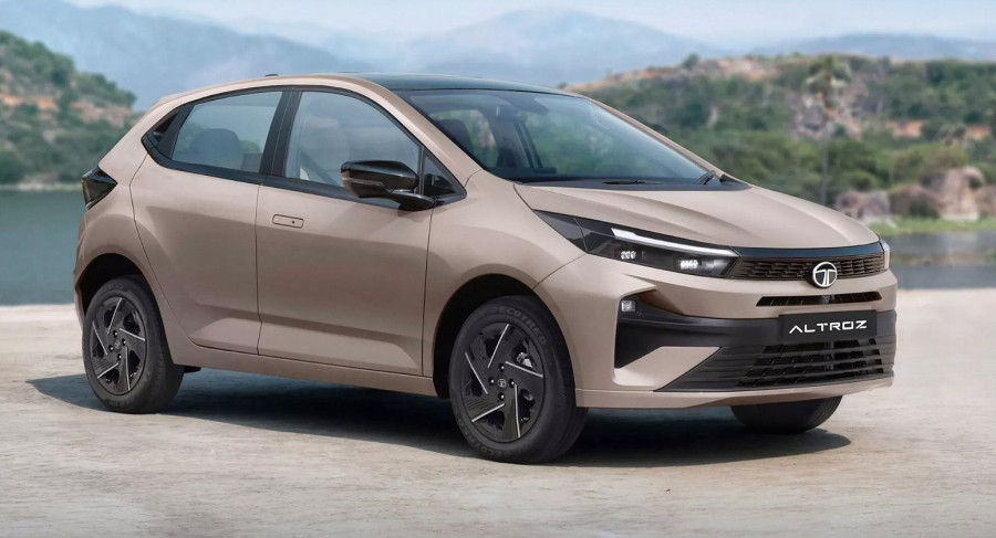 Dajte ga ovamo! Tatin jeftini hečbek je indijska privilegija FOTO