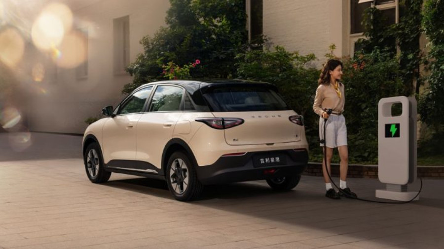 Geely pravi veliku rasprodaju: Porodični automobil košta samo 8.300 evra! FOTO