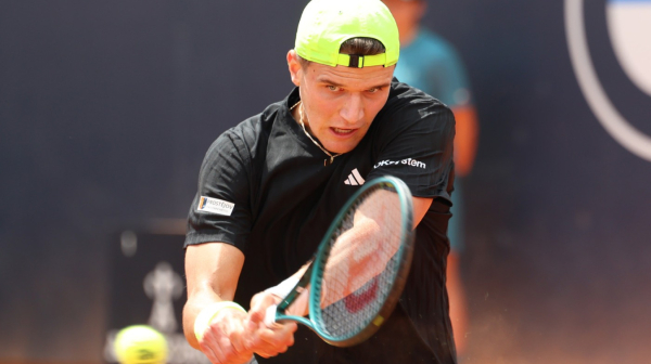 Menšik kao Đoković VIDEO