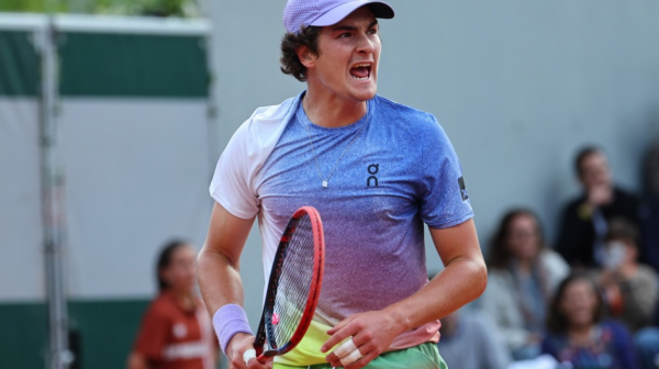 Teniska senzacija uništila Hurkača