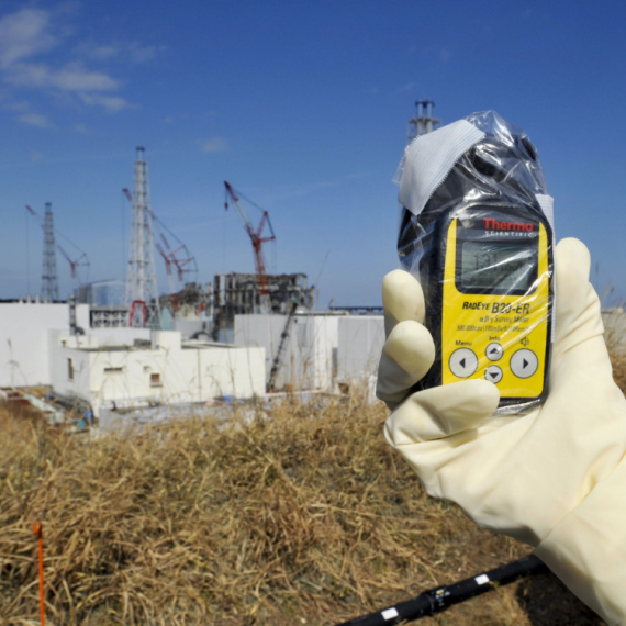 Najbolji način da pokažeš da nije radioaktivno – posadi cveće