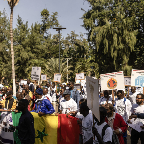 Skandal na univerzitetu u Senegalu: Ambasador Izraela izviždan napustio kampus VIDEO