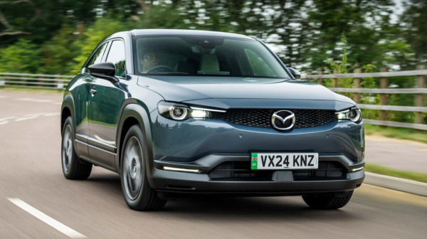 Dok su Ford i GM izgubili milijarde zbog električnih automobila, Mazda nije izgubila ništa