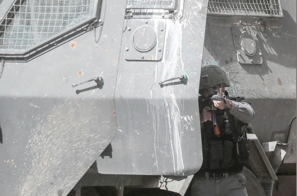 Svet slavi kraj rata, Tramp se proglasio za mirotvorca, ali...