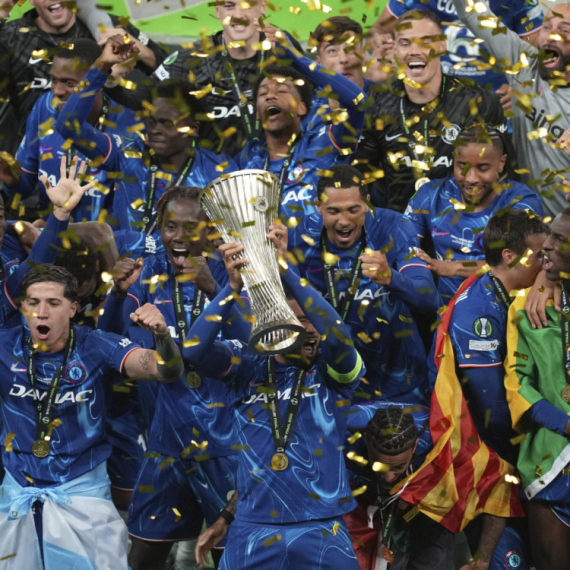 Za istoriju – šest engleskih klubova osvojilo trofeje u istoj sezoni!