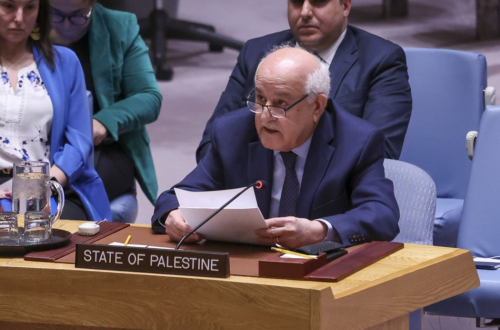 He simply broke down: These are human beings, and that is not enough for you; How much more do you want? VIDEO