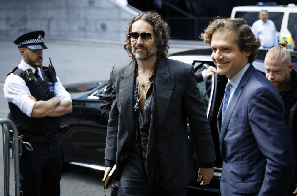 Glumac se izjasnio da nije kriv po optužbama za silovanje i seksualni napad FOTO