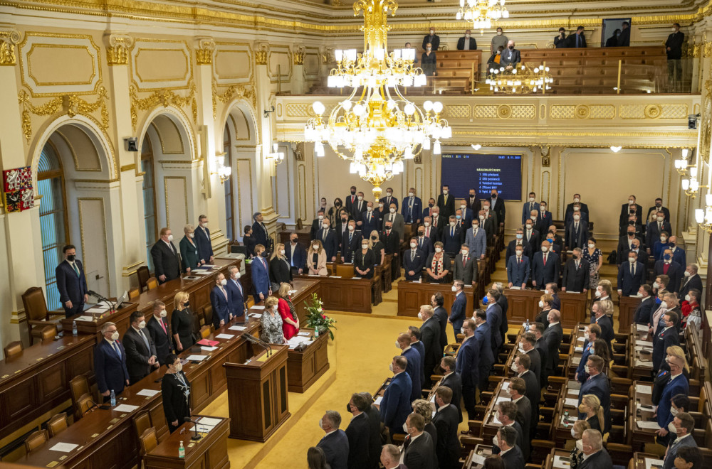 Skandal trese češku vladu: Ministar podneo ostavku